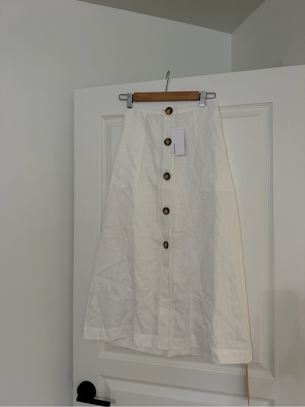 NWT REFORMATION Women's White Button-Front Midi Skirt